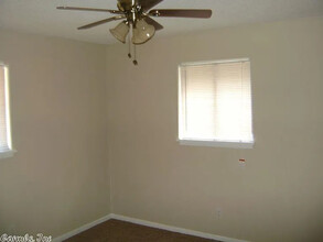 3003 Vancouver Dr in Little Rock, AR - Building Photo - Building Photo