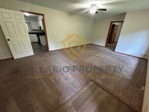 1321 Schleicher Ave in Indianapolis, IN - Building Photo - Building Photo