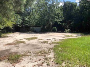 321 Rose Dr in West Columbia, SC - Building Photo - Building Photo