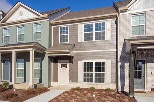 521 Tappan Private Ln in Gallatin, TN - Building Photo