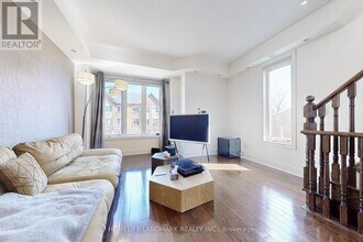 231 South Park Rd in Markham, ON - Building Photo - Building Photo