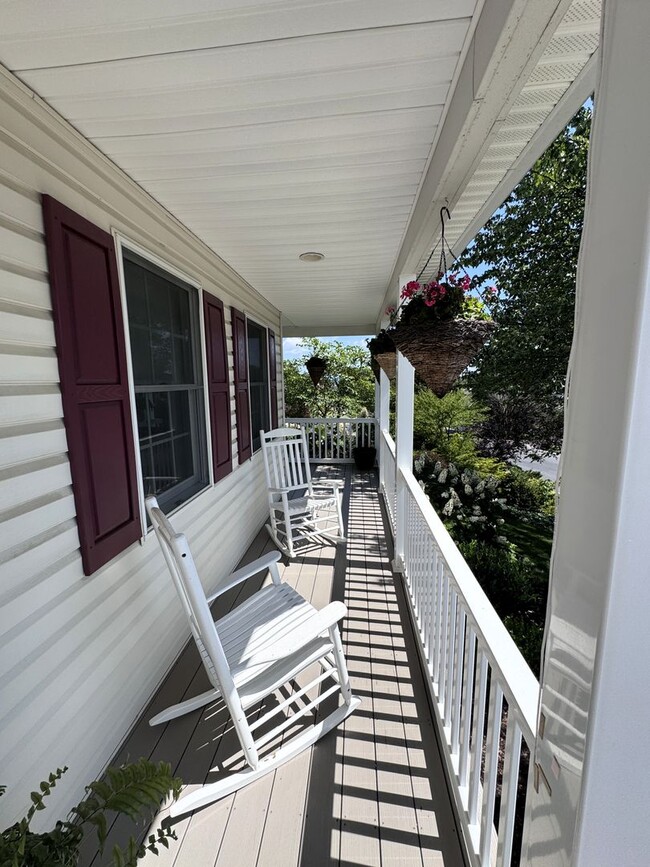 1861 Park Rd in Harrisonburg, VA - Foto de edificio - Building Photo