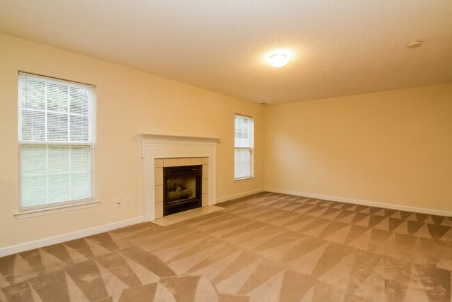 1028 Jordans Pond Ln in Charlotte, NC - Building Photo - Building Photo