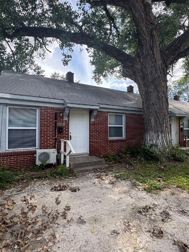 property at 648 S Hydraulic Ave