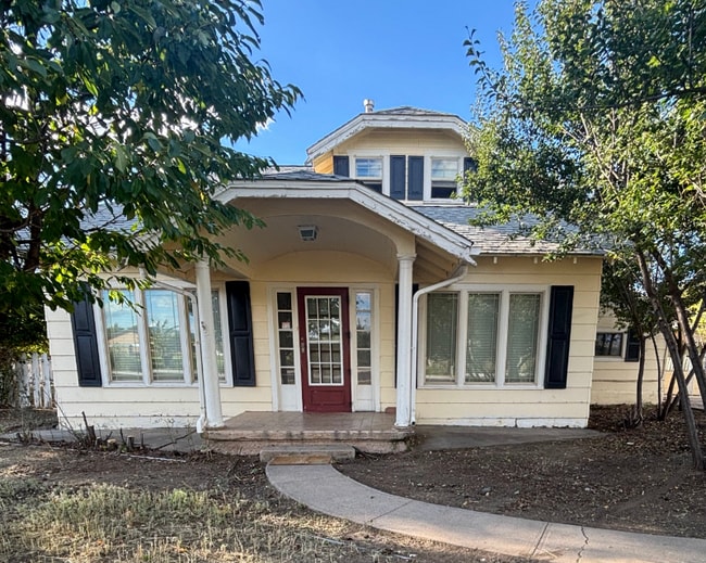 property at 2632 Pear St