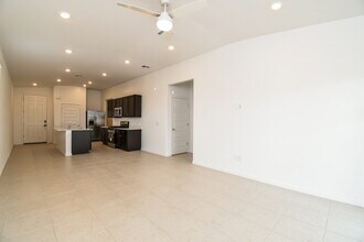 10336 W Harper St in Marana, AZ - Building Photo - Building Photo