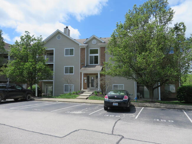 property at 460 Lakeview Dr