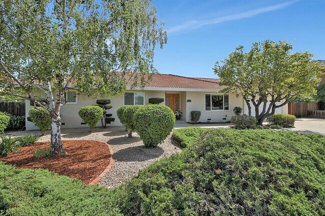 property at 1838 Morrill Ave