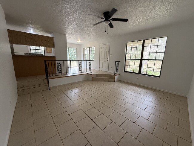 4950 SE 111th Ln in Belleview, FL - Building Photo - Building Photo