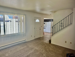 305 Van Buren St in Rock Springs, WY - Building Photo - Building Photo
