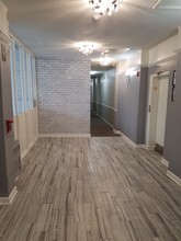 Whitney Manor Apartments in Hartford, CT - Building Photo - Building Photo