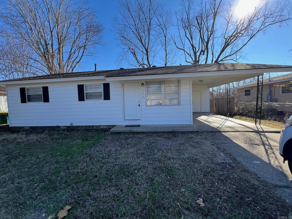 6505 Heather Ln in Little Rock, AR - Building Photo