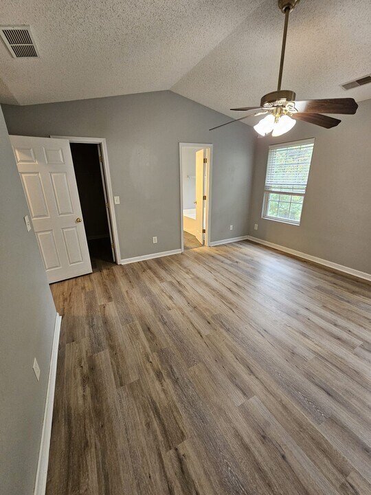 1406 Flanagan Mill Dr in Auburn, GA - Building Photo