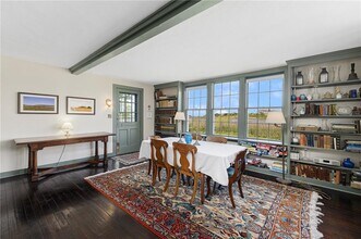 10 Casey Ct in Newport, RI - Building Photo - Building Photo