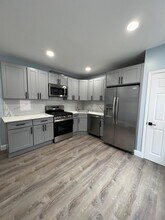 313 16th St in Union City, NJ - Building Photo - Building Photo