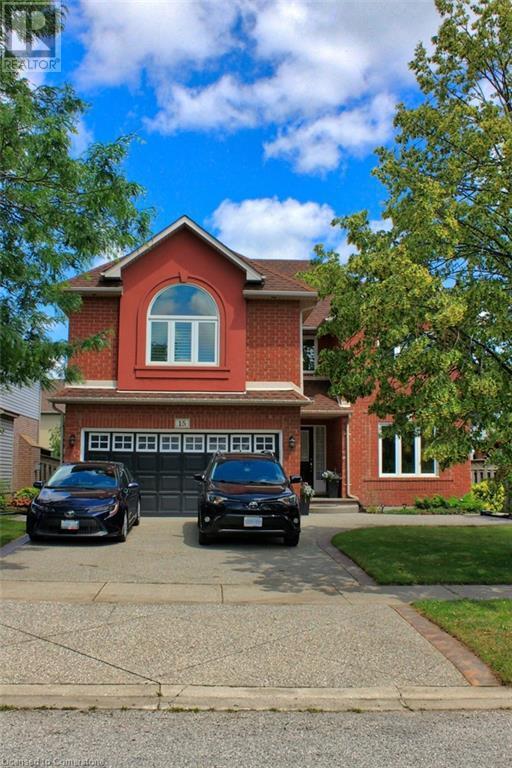 15 Moorland Crescent in Hamilton, ON - Building Photo - Building Photo