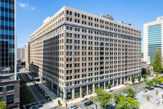 101 dupont place in Wilmington, DE - Foto de edificio - Building Photo