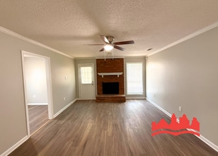 5950 Beauvoir Dr in Millington, TN - Building Photo - Building Photo