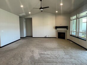438 S Mason Ave in East Wenatchee, WA - Building Photo - Building Photo
