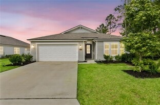 300 Chinquapin Dr in St. Marys, GA - Building Photo