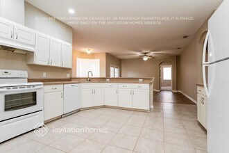 4048 Byrds Crossing Dr in Lakeland, FL - Foto de edificio - Building Photo