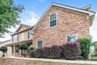 565 McGiboney Ln in Covington, GA - Building Photo - Building Photo
