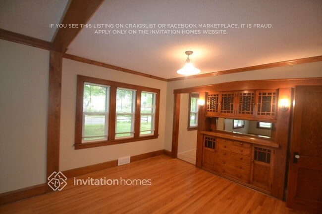 4500 Ewing Ave N in Minneapolis, MN - Building Photo - Building Photo