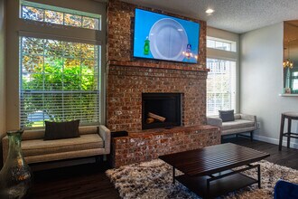 Mallard Pointe at Riverbend in Auburn, WA - Building Photo - Interior Photo
