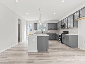 7105 Brookview Ln in Lake Norman of Catawba, NC - Building Photo - Building Photo