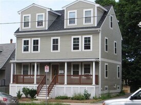 76 Seaver St in Boston, MA - Building Photo