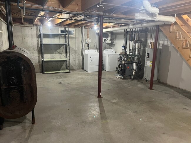 12 Bow St, Unit 2 in Kennebunk, ME - Building Photo - Building Photo