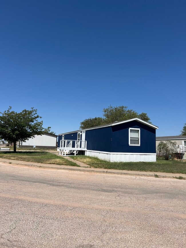 property at 49 Paradise Ave
