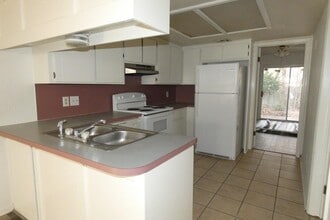 2905 NE Tortoise Dr in Lawton, OK - Building Photo - Building Photo