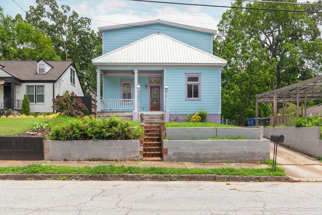 930 Park Ave SE in Atlanta, GA - Building Photo