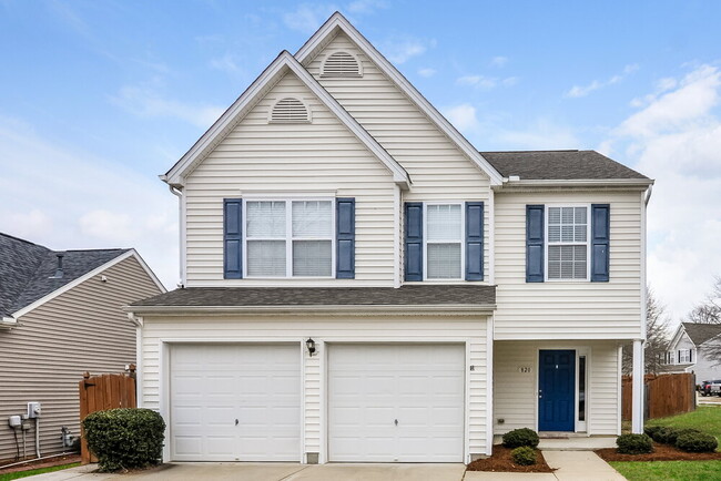 property at 820 Willow Bay Dr
