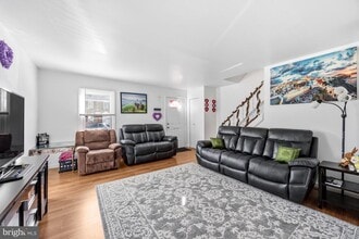 9262 Byrd Dr in Manassas, VA - Building Photo - Building Photo