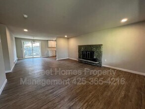 9212 Lawndale Ave SW in Lakewood, WA - Building Photo - Building Photo