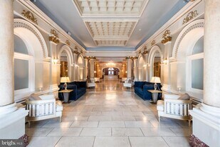 699 N Broad St in Philadelphia, PA - Building Photo