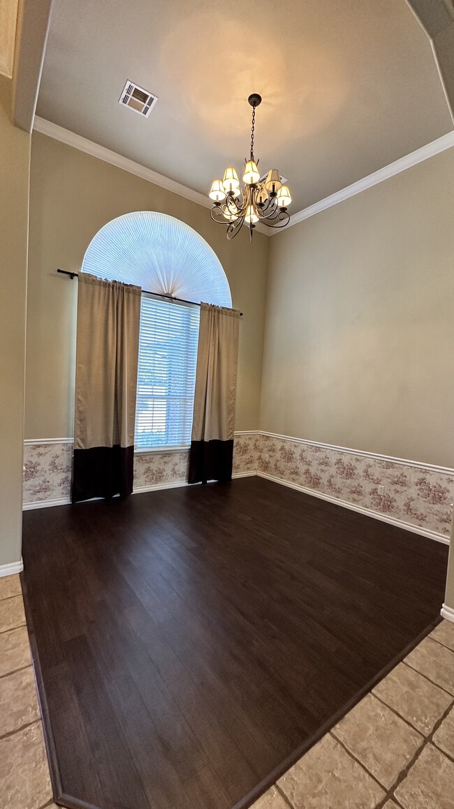 601 Bear Run in Enid, OK - Building Photo - Building Photo