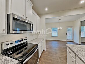 504 Woodall Rd in Stockbridge, GA - Building Photo - Building Photo