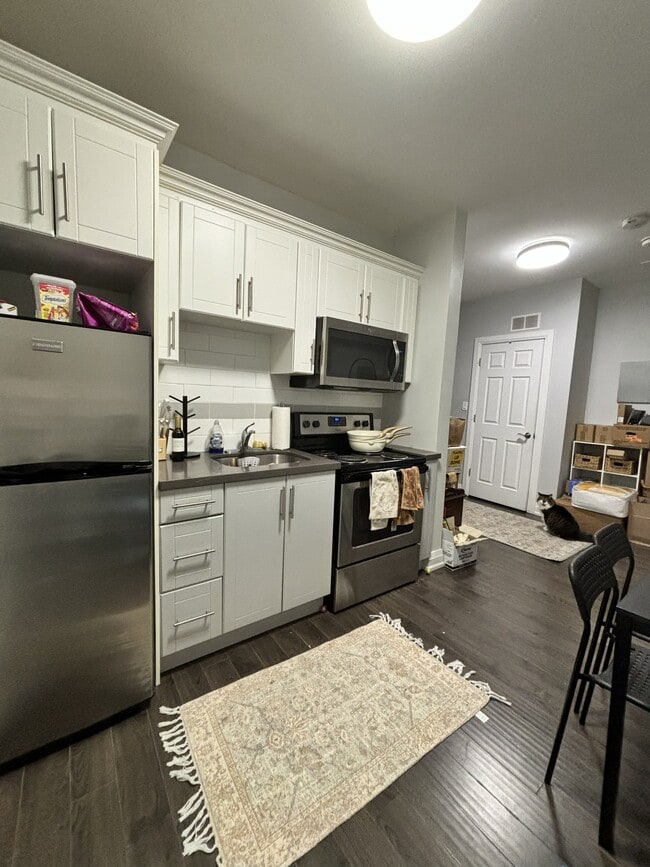 239 St Paul St in St Catharines, ON - Building Photo - Building Photo