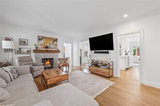 346 Redland Rd NW in Atlanta, GA - Building Photo - Building Photo