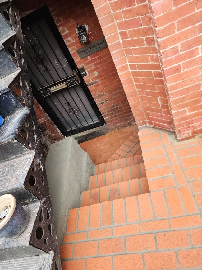 1604 6th St NW, Unit DC in Washington, DC - Foto de edificio - Building Photo