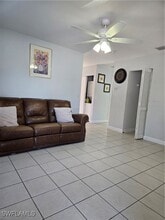 5400 Golden Gate Pkwy in Naples, FL - Building Photo - Building Photo