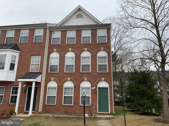 2952 Modano Ct in Fairfax, VA - Building Photo - Building Photo
