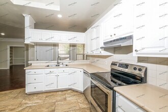 14101 Arapaho Rd in Edmond, OK - Building Photo - Building Photo