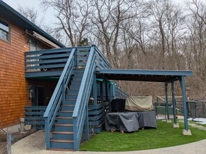 421 Oakhill Ave in Attleboro, MA - Building Photo - Building Photo