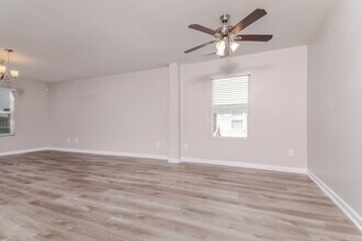 127 Blakeford Dr in Wendell, NC - Building Photo - Building Photo