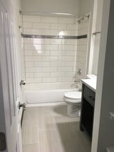 410 E Mill St, Unit 410 E Mill Street in Plymouth, WI - Foto de edificio - Building Photo