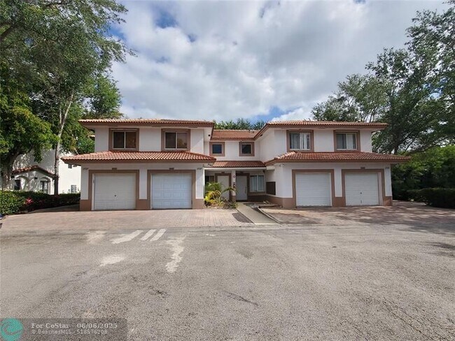 property at 11527 Royal Palm Blvd